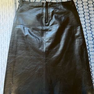 Vintage Banana Republic Black Leather Skirt size 6 lined Patina 90s Vibe Classic